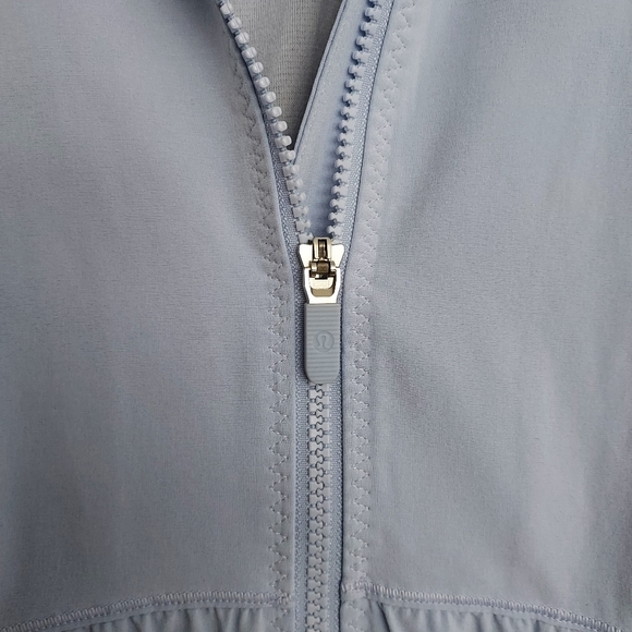 Lululemon Round Trip Jacket - Picture 2 of 3